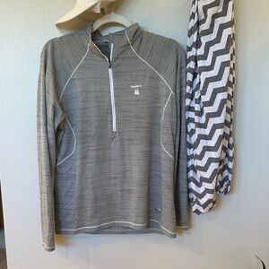 Under Armour Gray Quarter-Zip golf Long Sleeve Performance Top